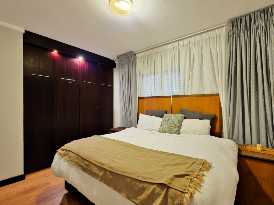 2 Bedroom Property for Sale in Cape Town City Centre Western Cape